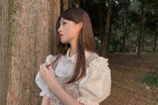 “假洋牌”优思益翻车事件：网红集体致歉背后的品牌包装术与流量陷阱